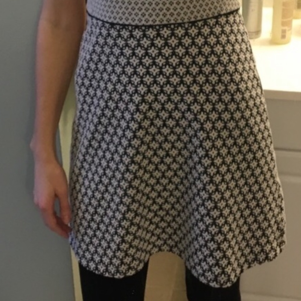 Ann Taylor Loft Abstract Print Textured Dress - image 2